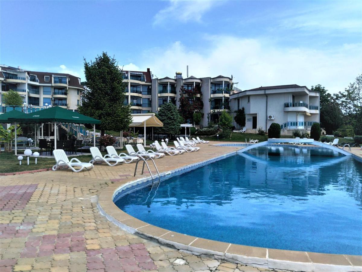 Baratero Vlas Marina Apartment Święty Włas Zewnętrze zdjęcie