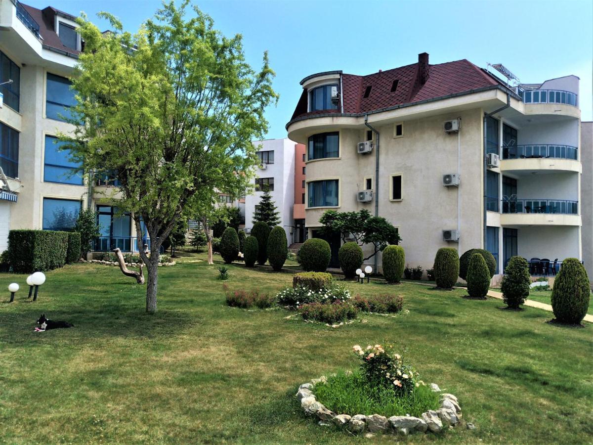 Baratero Vlas Marina Apartment Święty Włas Zewnętrze zdjęcie
